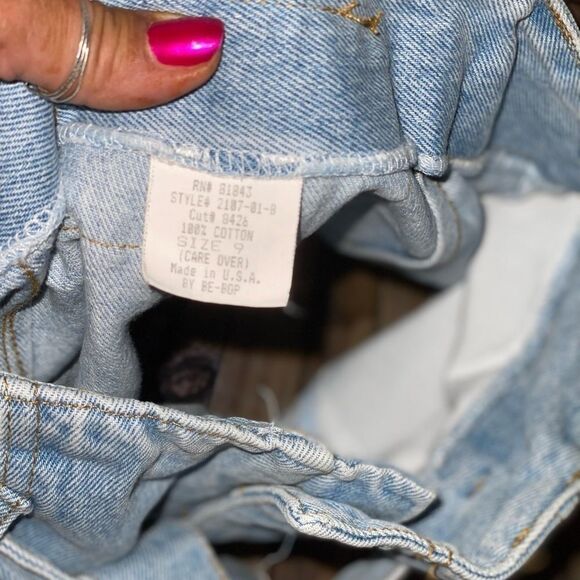 Vintage BeBop Jean Shorts w/Self Belt - Picture 5 of 7